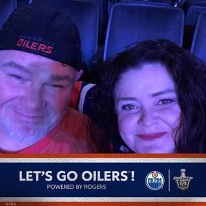 Meet your Posher, Leslie